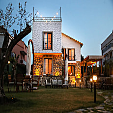Huzurla Otel